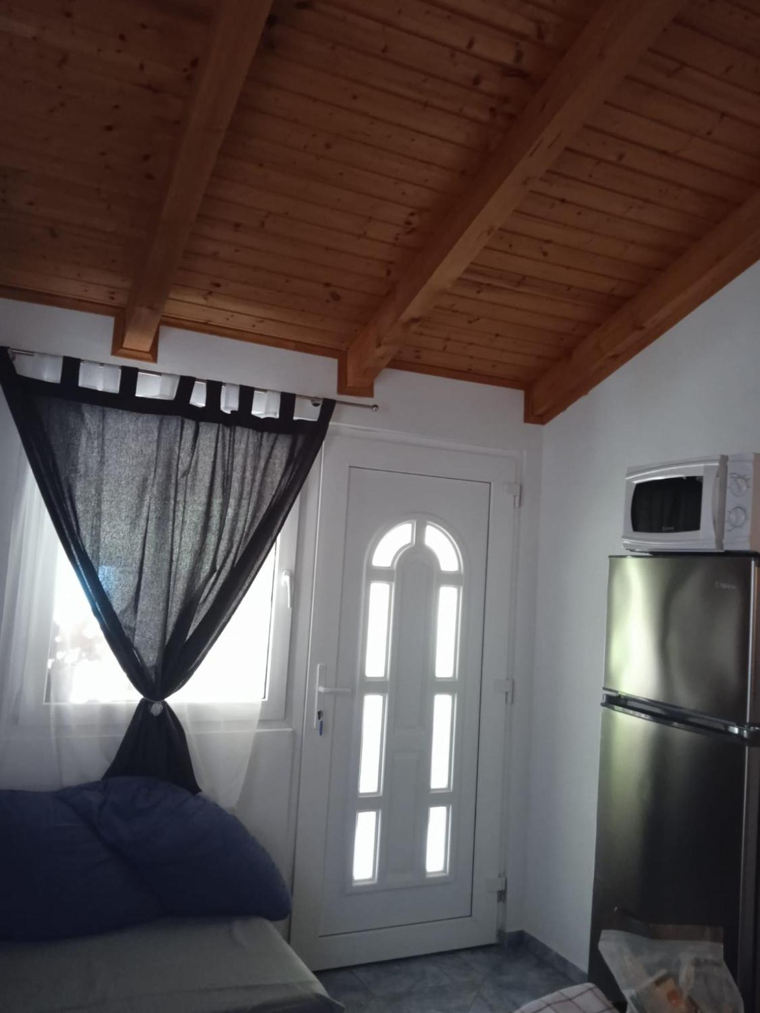 Mala Basina -Maslina Apartment Vrbanj ภายนอก รูปภาพ